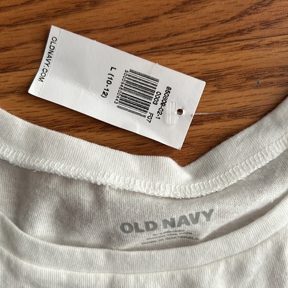 Old Navy Bundle of 5: (2) NWT and (3) like new  | Large (10-12) - Picture 4 of 9